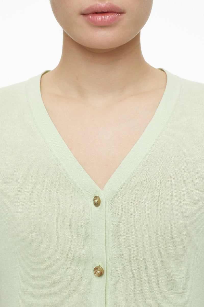 Closed V Cardigan Long Sleeve in Limonatta