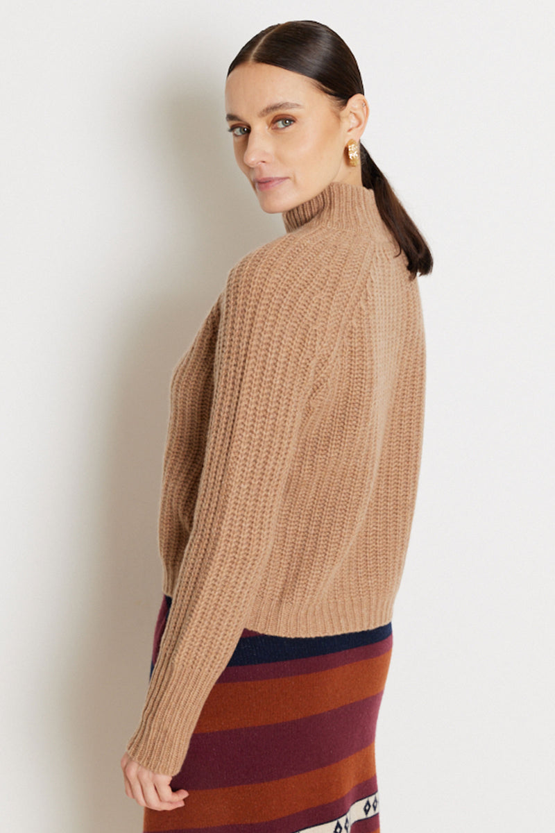 Not Shy Cashmere Crew Quentin Sweater in Camel